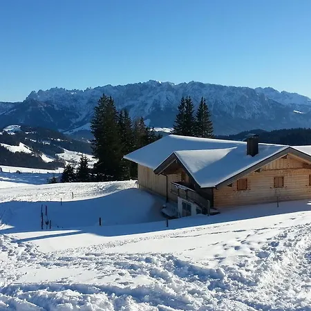 Aschauer Berggluck Im Chiemgau アシャウ・イム・キームガウ